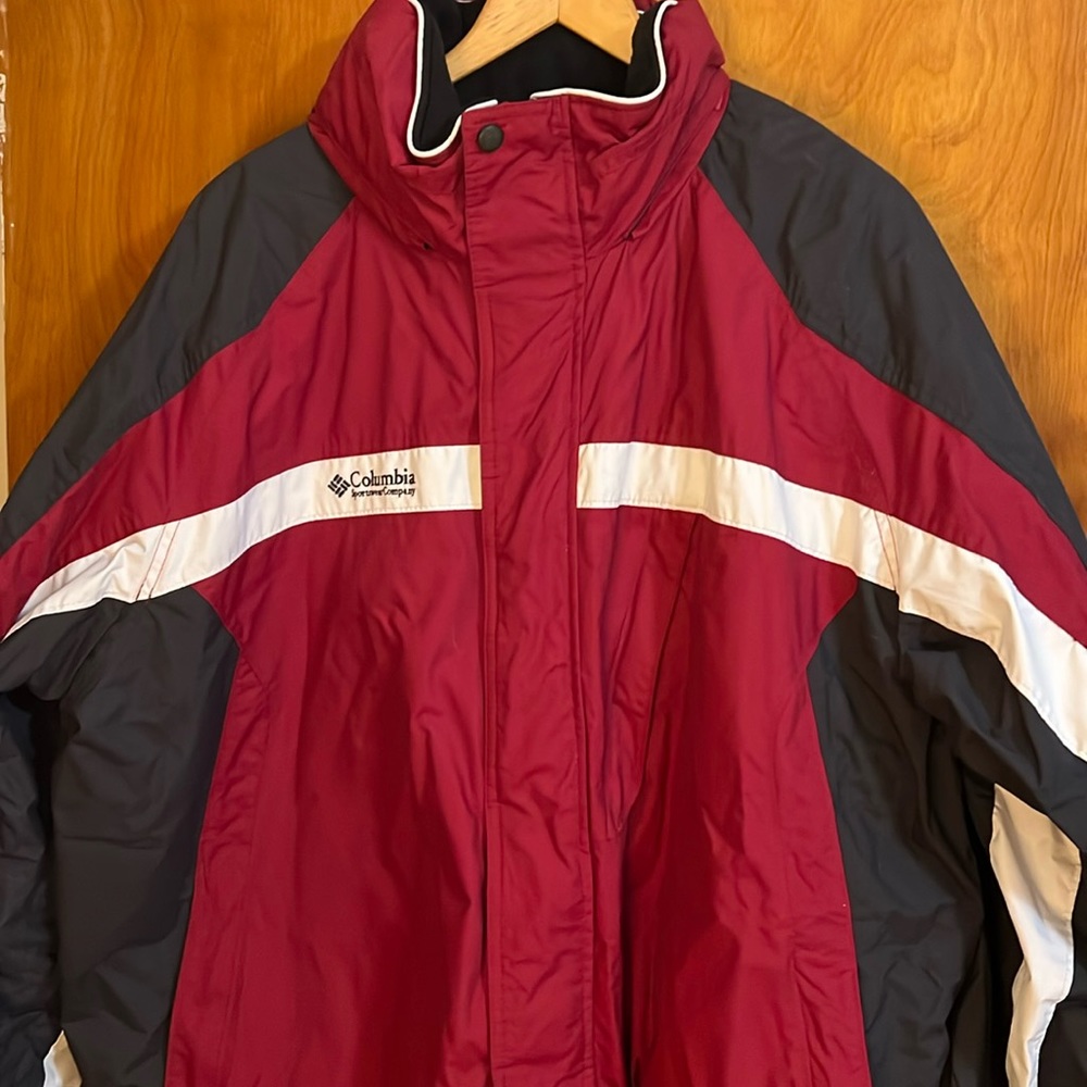 Columbia Men’s Xxl Waterproof Coat.